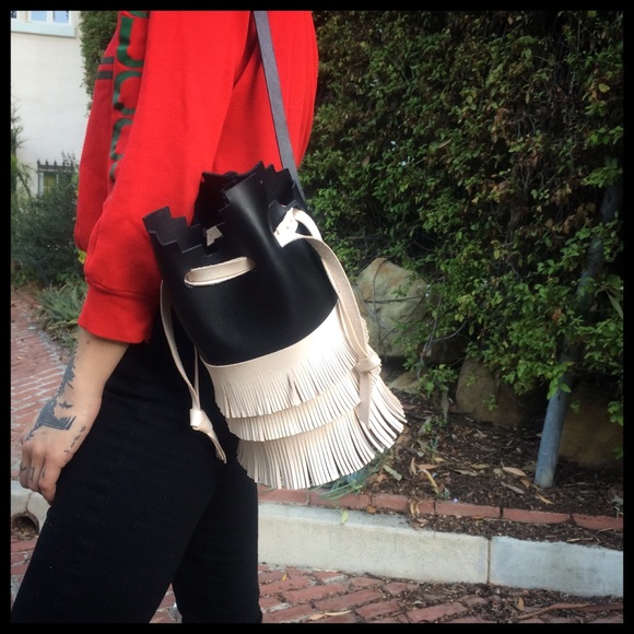 Meet your Posher, Keisha - Picture 5 of 9